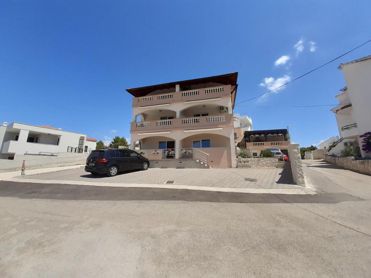 Apartmani Vera Primošten Buitenkant foto