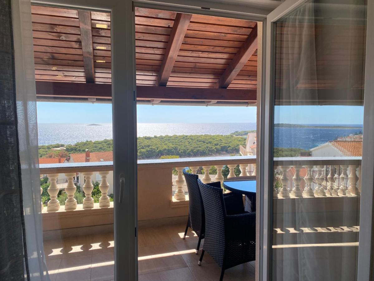 Apartmani Vera Primošten Buitenkant foto