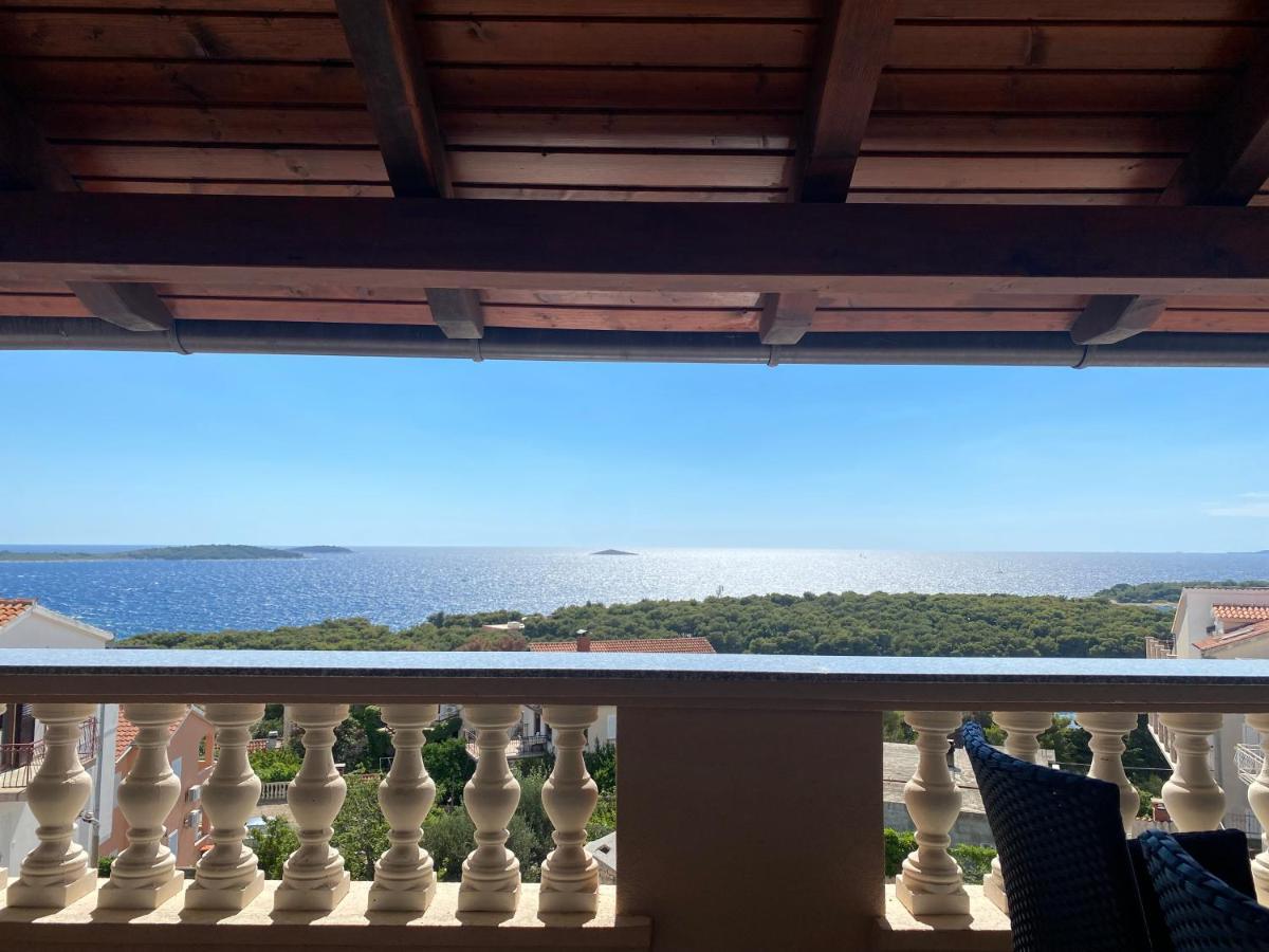 Apartmani Vera Primošten Buitenkant foto