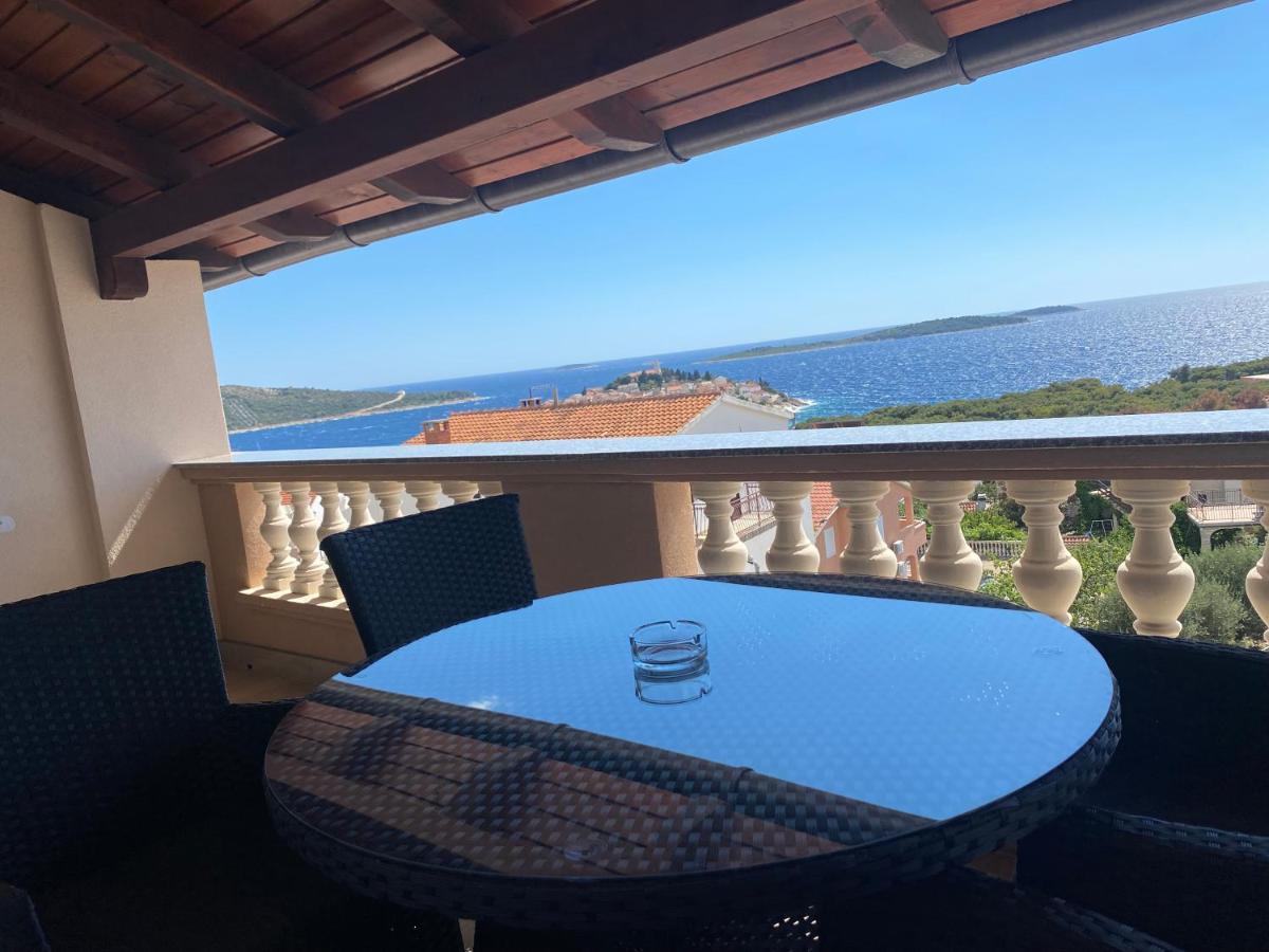 Apartmani Vera Primošten Buitenkant foto