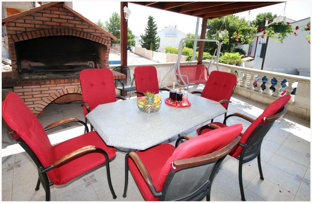 Apartmani Vera Primošten Buitenkant foto